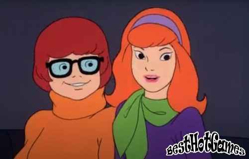 Velma & Daphne