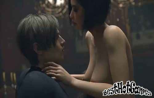 Ada Wong a déjà reçu du sperme à l'intérieur, et Ashley se masturbe en attendant son tour.